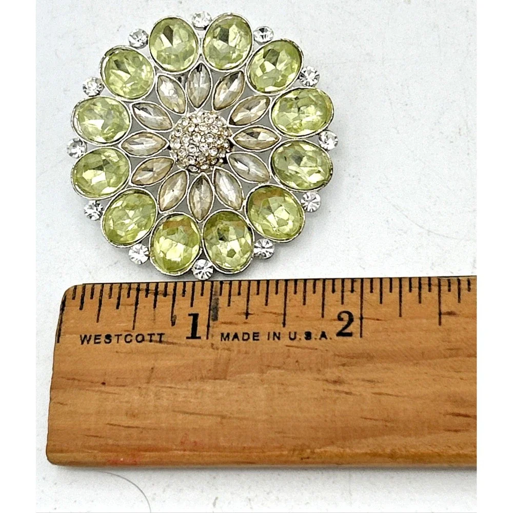 Vintage Green & clear rhinestone flower brooch pin‎